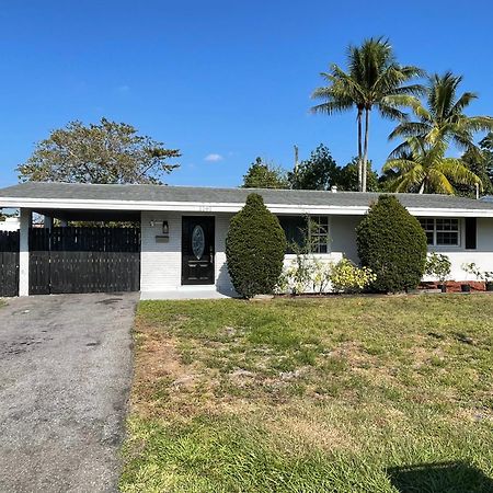 Cozy Comfy House Pembroke Pines Exterior foto