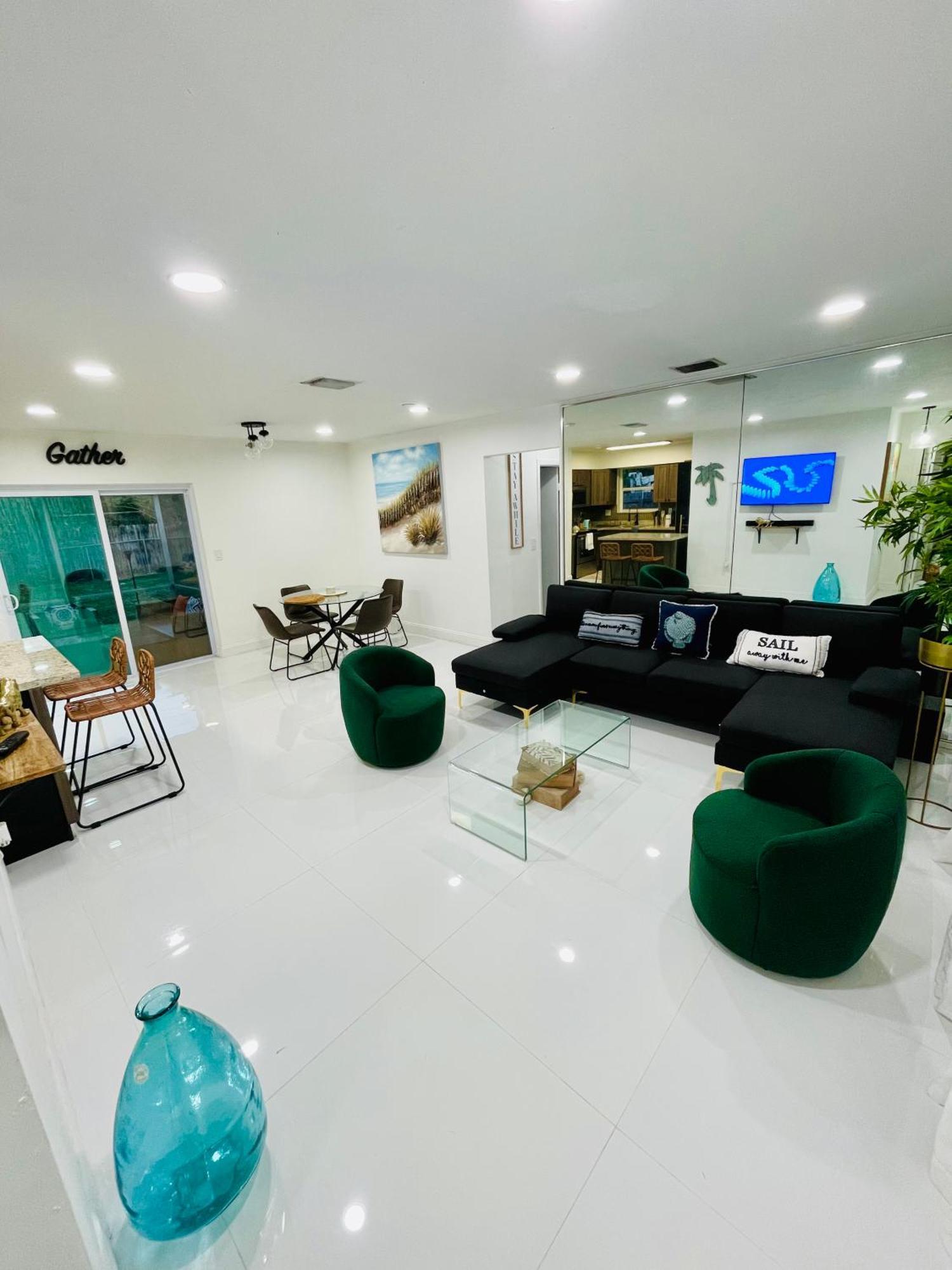 Cozy Comfy House Pembroke Pines Exterior foto